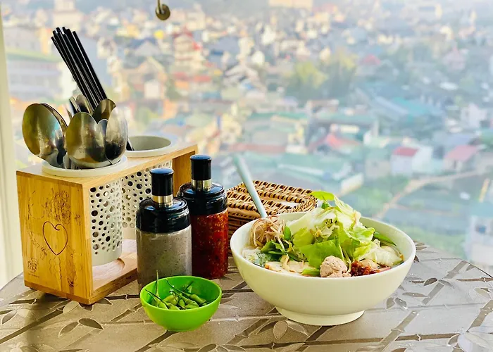 Rose Valley Dalat Hotel - Khách Sạn Trên Đỉnh Đồi