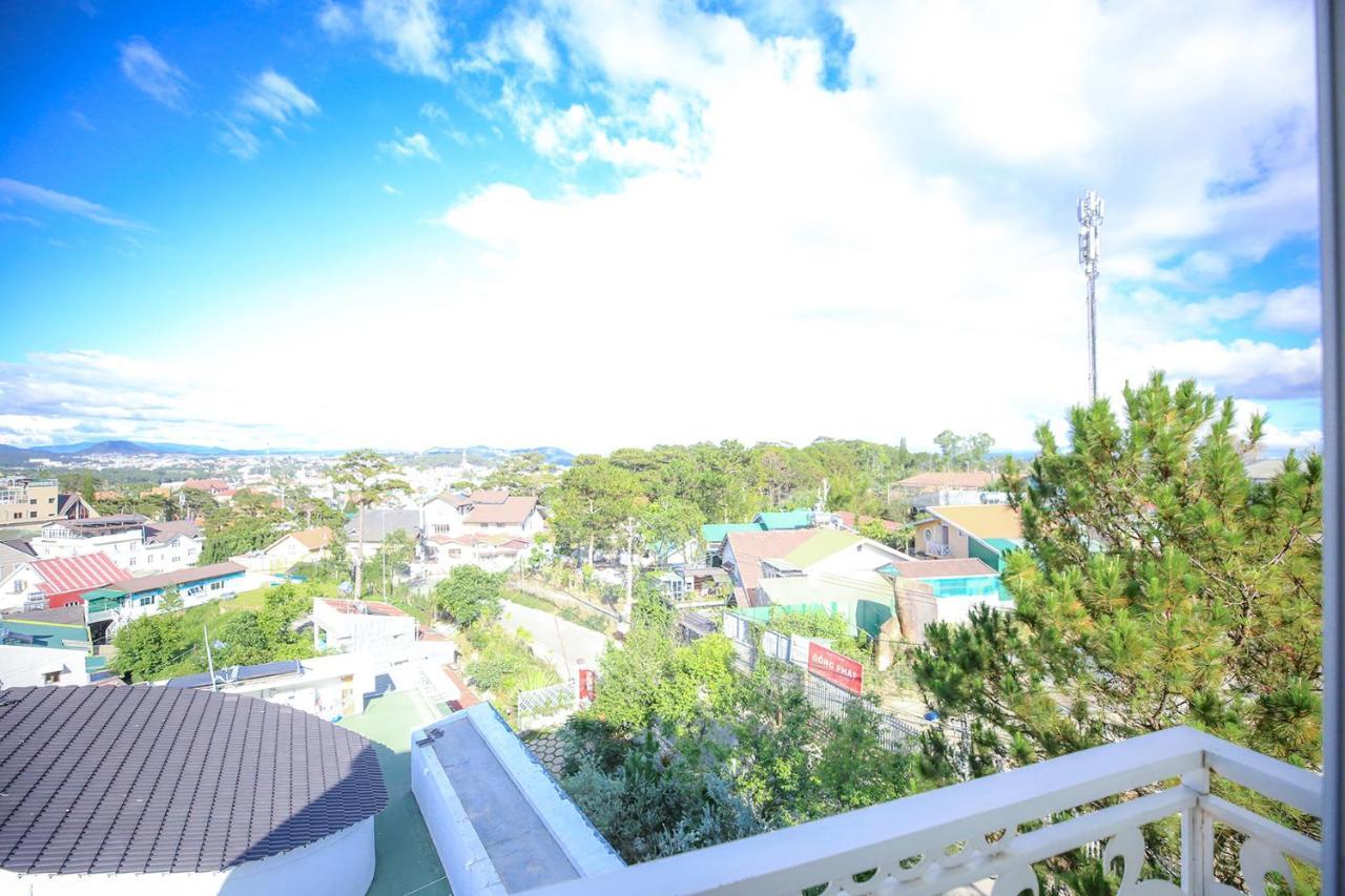 Khách sạn Rose Valley 3*
